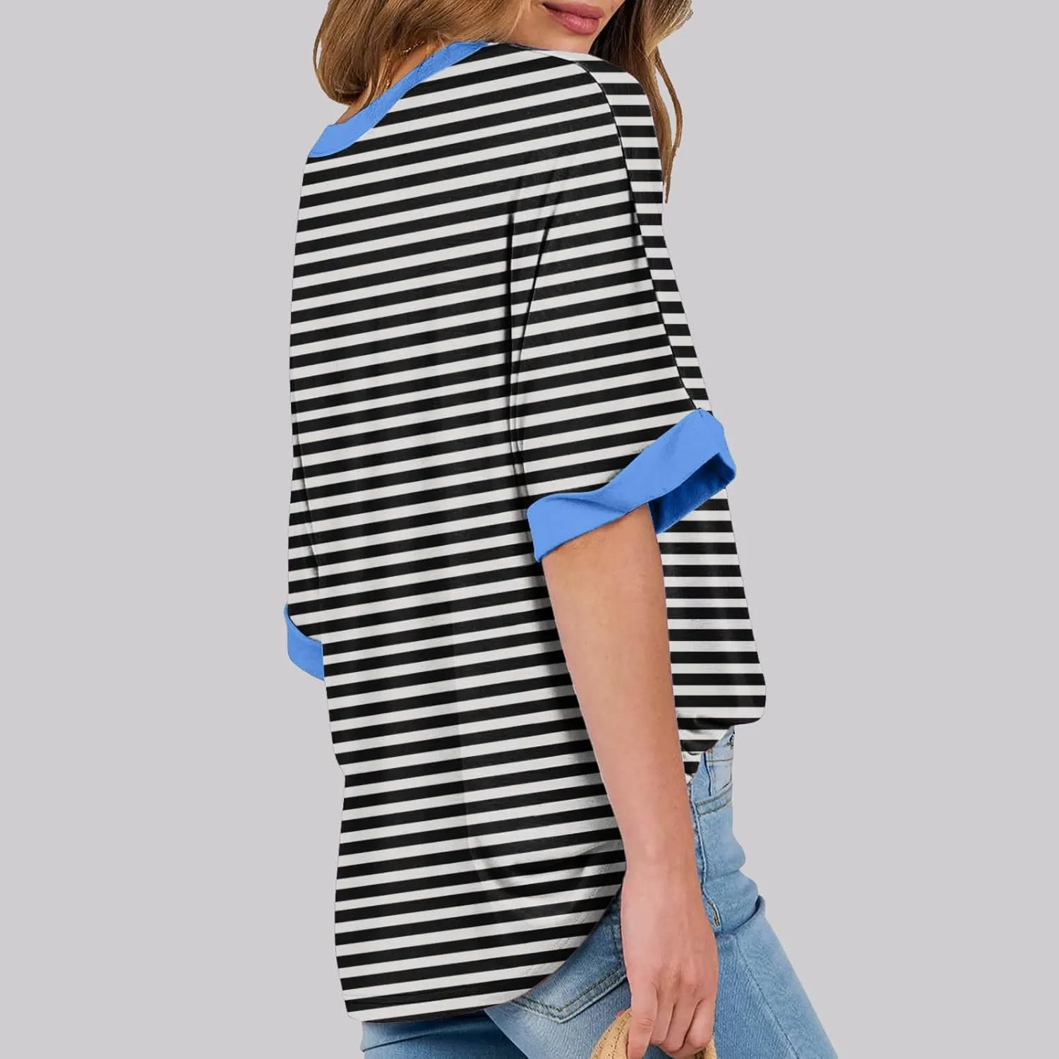Oversized T Shirts for Women Short Sleeve Crewneck Summer Tops Casual Loose Striped Tee Shirts Trendy Clothes
