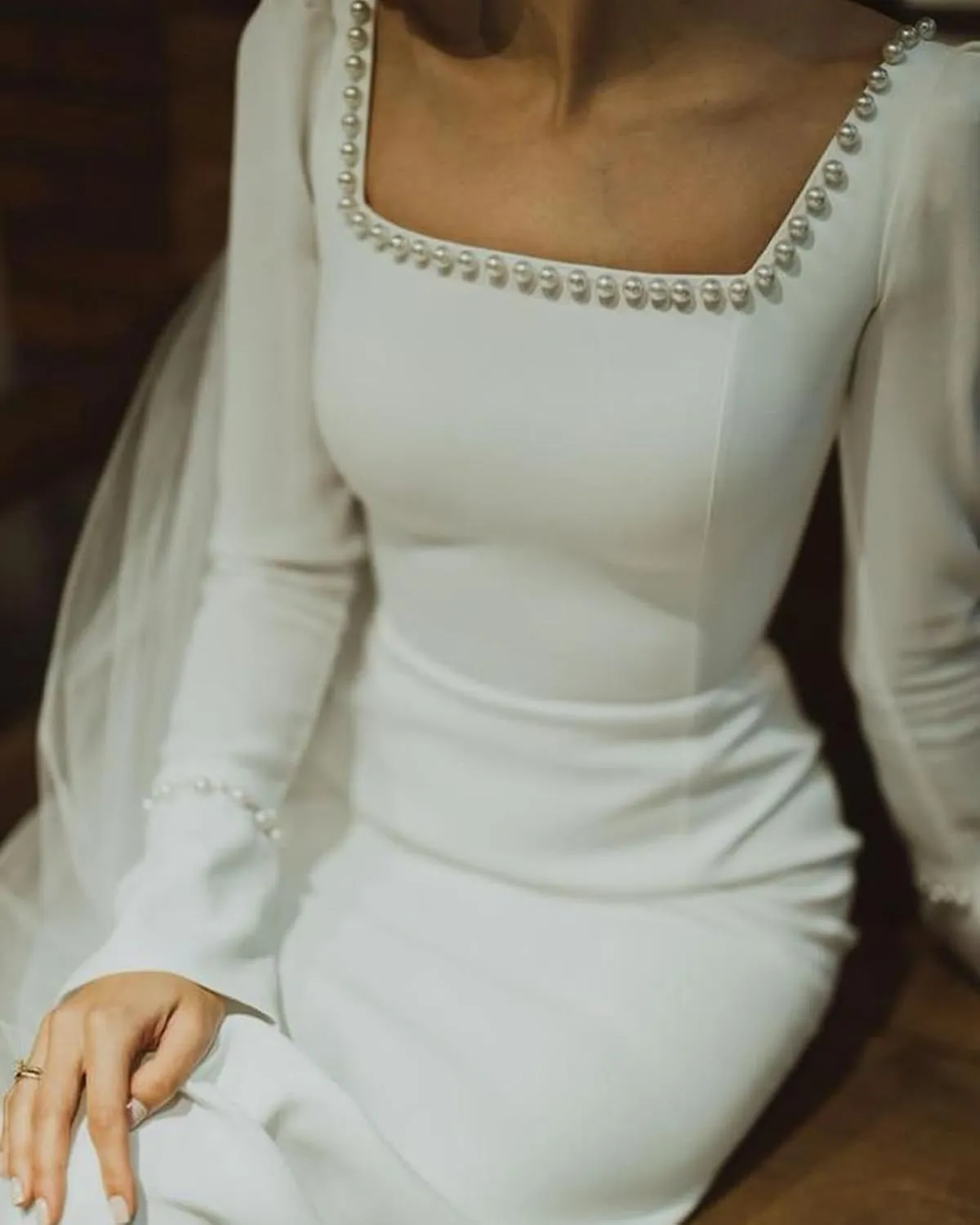 Women's Long Sleeves Satin Wedding Dresses for Brides 2025 Square Neck Beading Wedding Guest Dresses S-P019