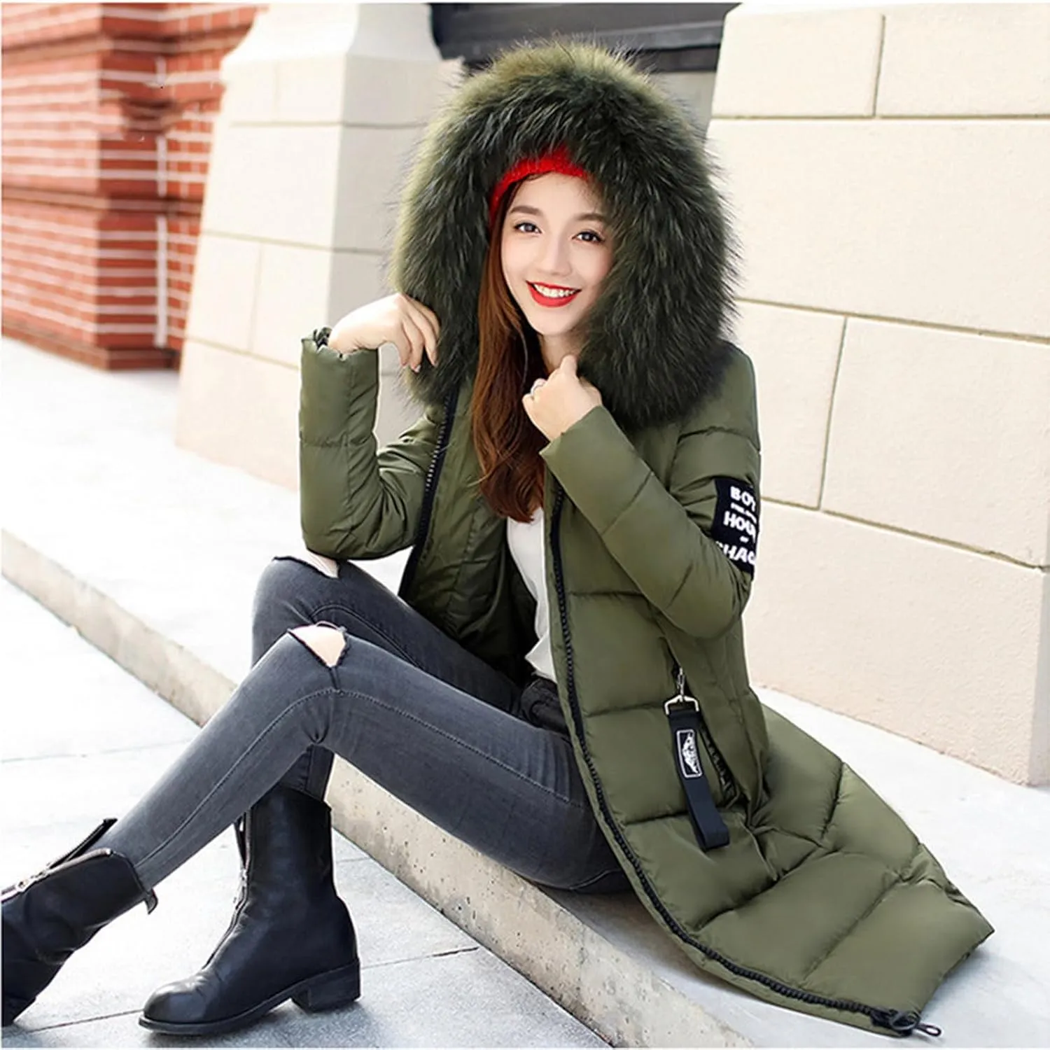Womens Warm Down Jacket Winter Long Puffer Coats with Fur Hood,Outdoor Maxi Length Windproof Thick Quilted Outerwear
