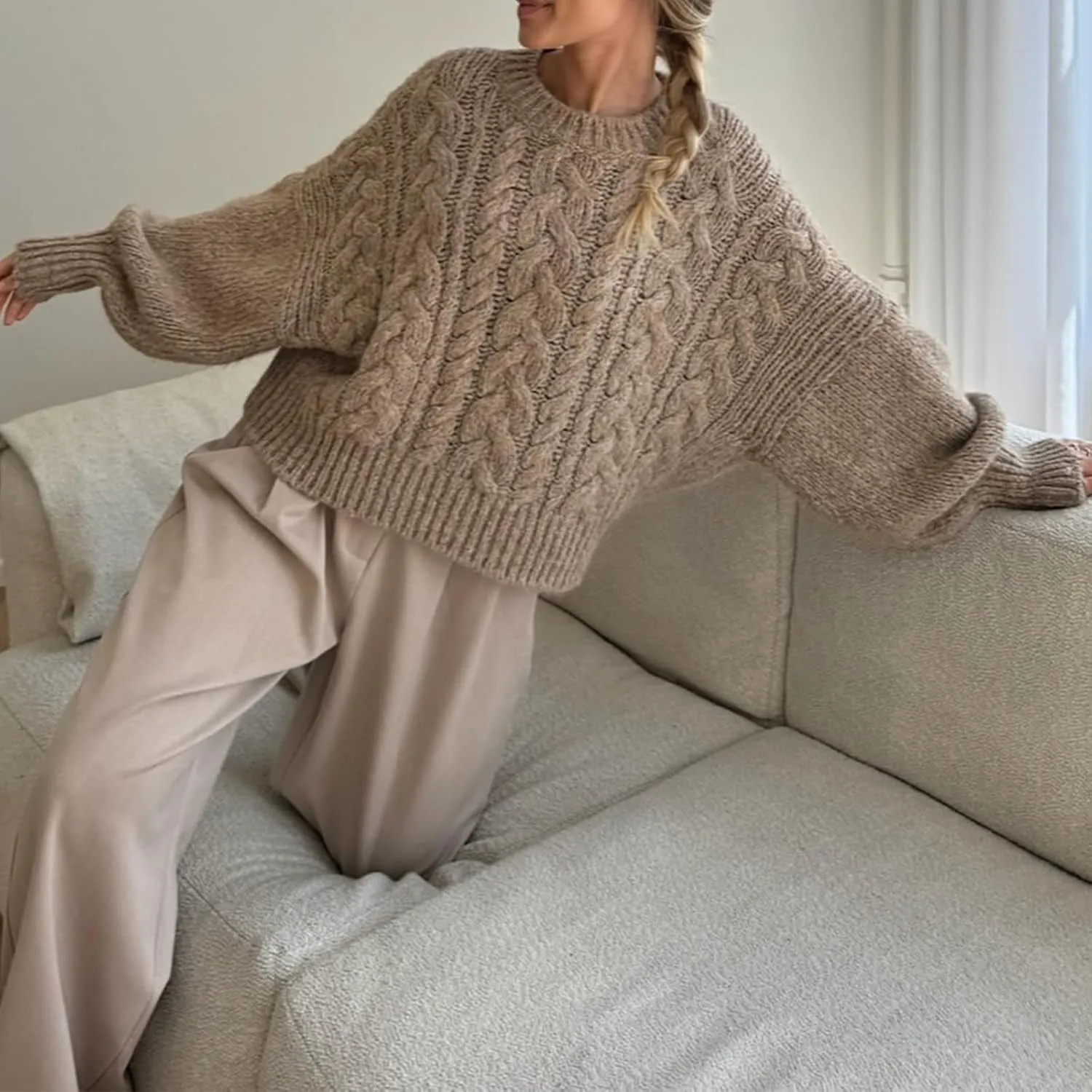 Women's Y2K Cable Knit Sweaters Chunky Long Sleeve Crewneck Cropped Pullover Sweater Tops Warm Jumper Tops Knitwear